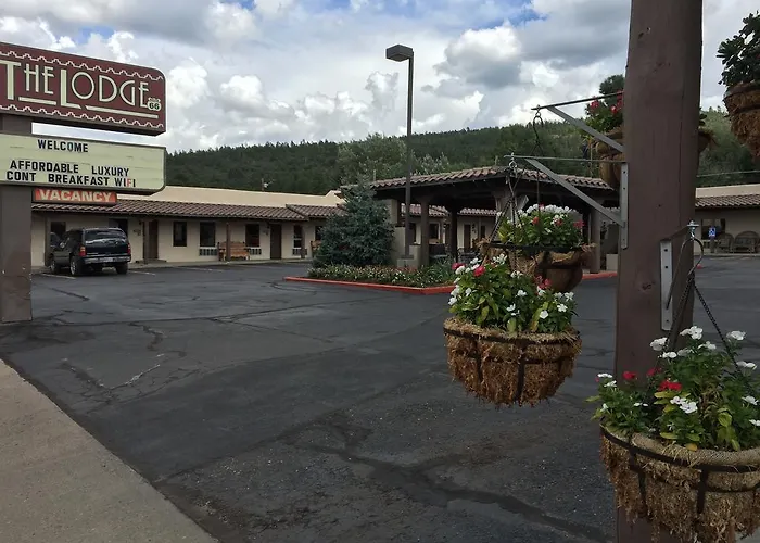 The On Route 66 5*